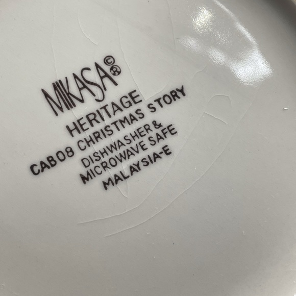 🌲Mikasa Heritage Christmas Story Sugar Bowl and Creamer # CABO8 - Picture 8 of 15